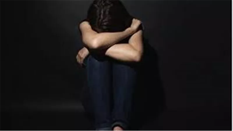 رفض والدها زواجها من حبيبها.. تفاصيل صادمة في محاولة فتاة إنهاء حياتها 