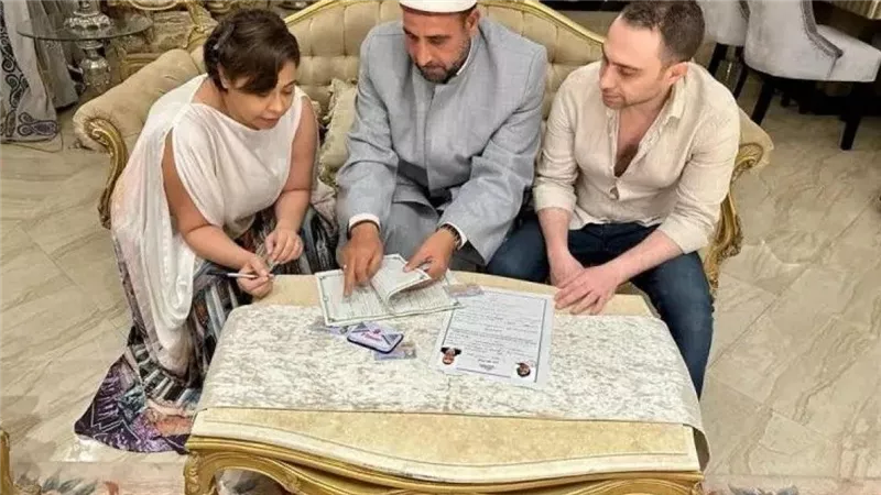 في طريق العودة لحسام حبيب.. كم شخصًا تخلت عنهم شيرين عبدالوهاب ؟ | فيديو