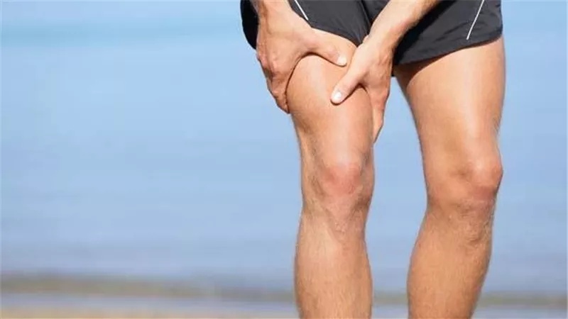 احذر منها.. علام تدل آلام الساق المتكررة ؟