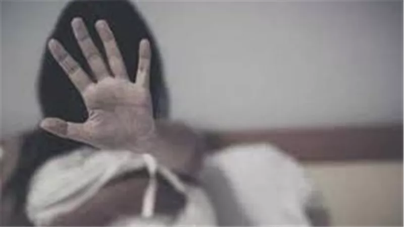 تفاصيل مثيرة.. حقيقة احتجاز ​​فتاة داخل شقة مهجورة بالاسكندرية 
