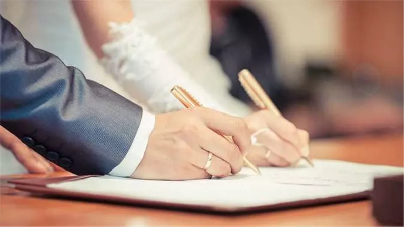 سعرها وأماكن عملها.. تحاليل المقبلين على الزواج بعد إضافة فحوصات جديدة