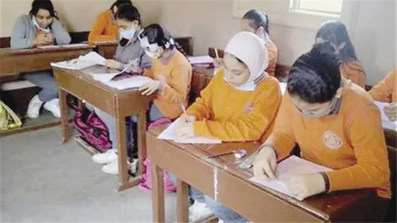 الحكومة تحسم الجدل بشأن استبعاد مناهج أكتوبر ونوفمبر من امتحانات نصف العام