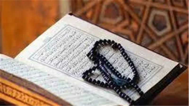 داوم عليها..من حافظ على قراءة هذه السورة يرى في جسده شفاء وبرزقه زيادة