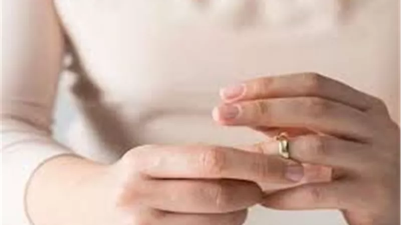 مأساة شاب.. عروسه أوهمته بأنها عذراء واكتشف بعد عقد قرانه أنها خلعت زوجها السابق