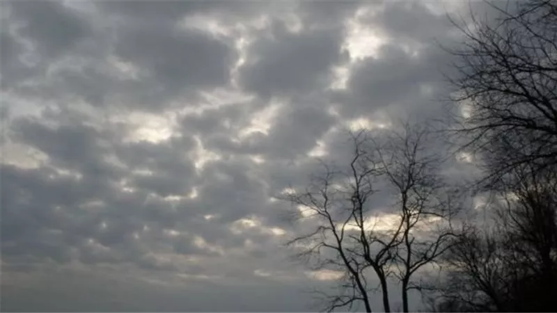  غيوم وأمطار.. الأرصاد تحذر من حالة الطقس غدا الأربعاء 30-11-2022