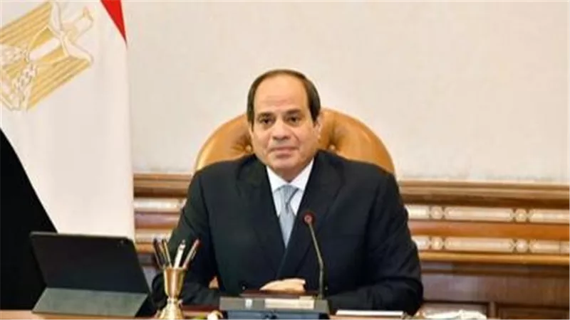 بتعملوا شبكة الطرق الكبيرة دي ليه؟.. الرئيس السيسي يوضح الأسباب