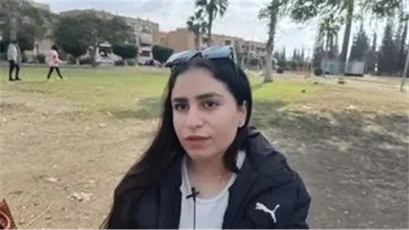 شعرك دخل في الأكل.. تفاصيل مثيرة في الاعتداء على طالبة الإسكندرية داخل ميكروباص