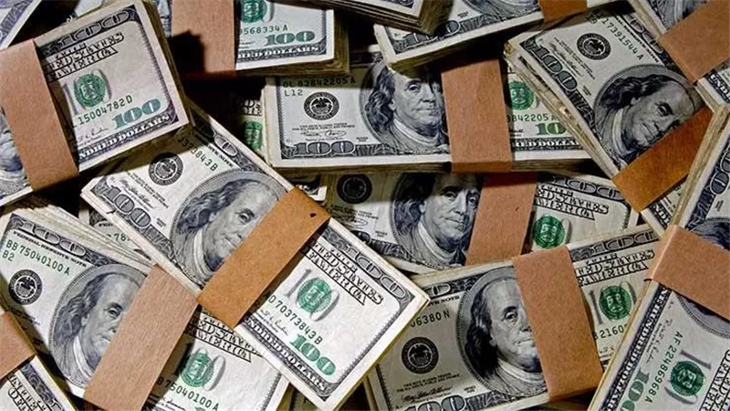 بعد ارتفاعه أمس.. أسعار الدولار اليوم الثلاثاء 13-12-2022