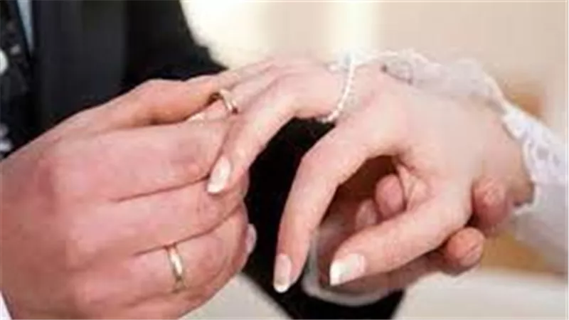 دار الإفتاء تجيب..هل يزول الوزر إذا تزوجت المرأة ممن زنى بها؟