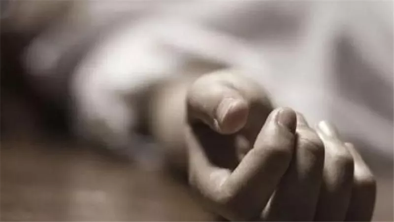 مات أثناء ممارسة الرذيلة مع شاب.. علاقة محرّمة وراء العثور على جثة خمسيني بالشارع في الجيزة