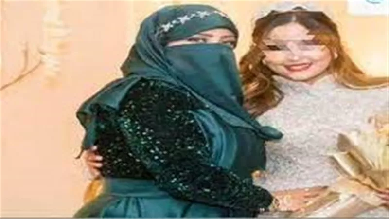 رقصة.. ماذا طلبت فتاة بورسعيد من والدتها قبل قتلها بمساعدة عشيقها؟ | شاهد