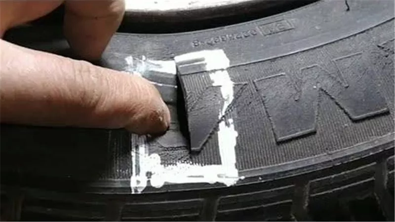 صلحلها كاوتش العربية.. فتاة ثرية تقع في حب عامل فني 