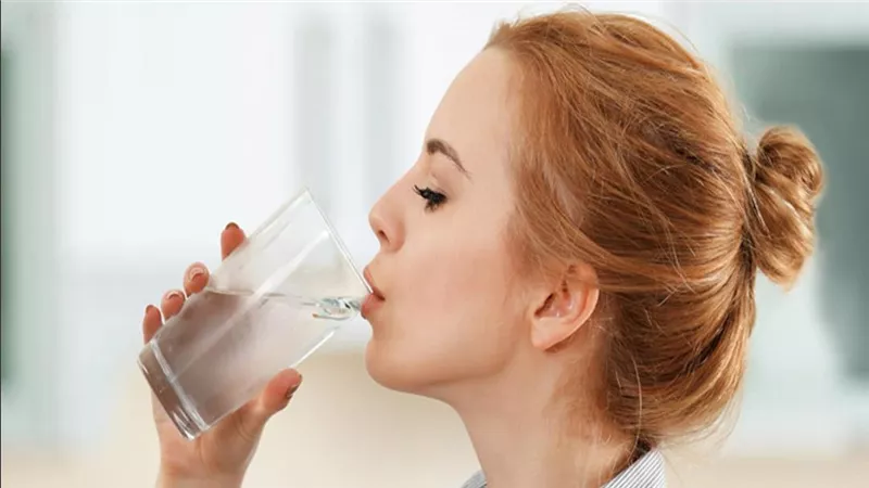 لا يمكن اكتشافها بسهولة.. علامات تشير إلى أن جسمك يطلب شرب المياه