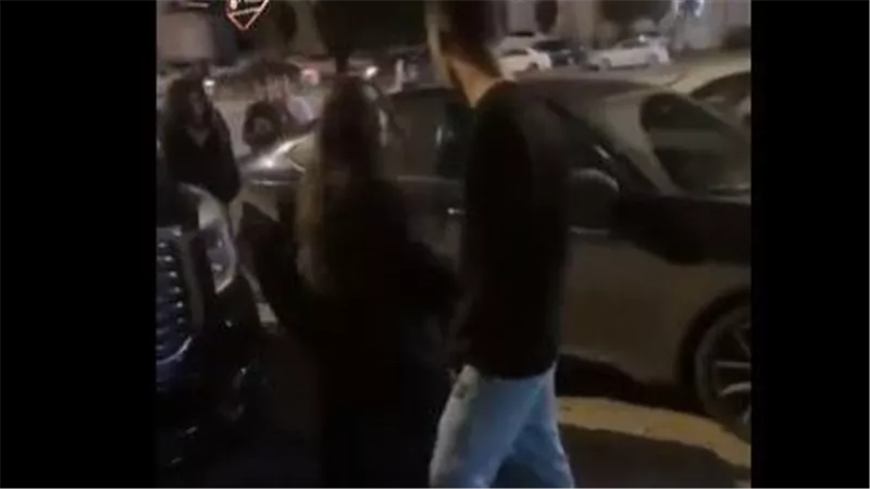 تحرك عاجل من السلطات.. متحرش مكة يشعل غضب السعوديين | فيديو 