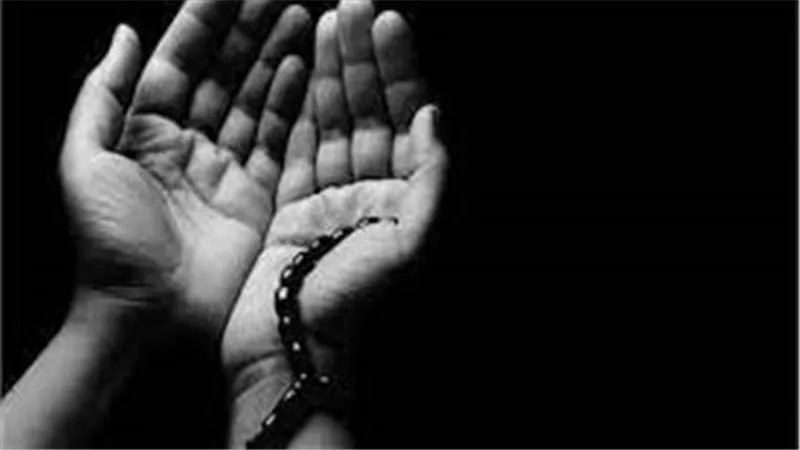 لجنة الفتوى تجيب.. هل يعلم المتوفي بمن يدعو له؟