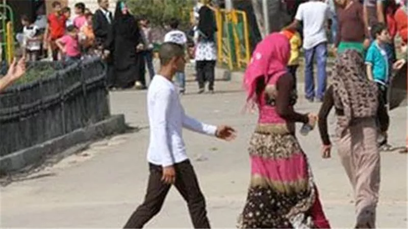 ألفاظ إباحية.. فتاة المرج تروي تفاصيل مثيرة في واقعة تعرضها للتحرش وسط الشارع
