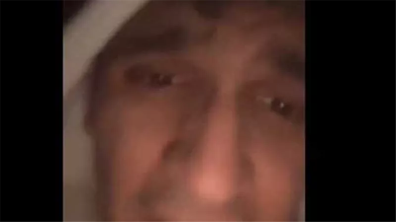 انقذوني.. فيديو مؤثر لشاب تركي يستغيث من تحت أنقاض منزله | شاهد