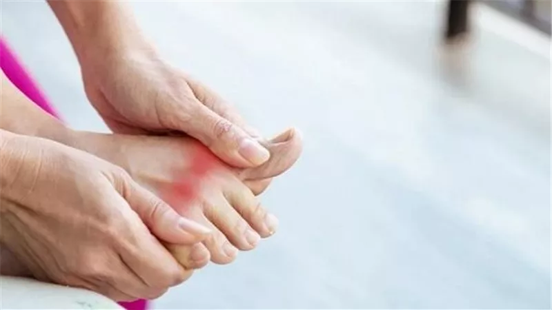 احرص عليها.. مشروبات موجودة في كل بيت تحميك من مرض يهدد عظامك