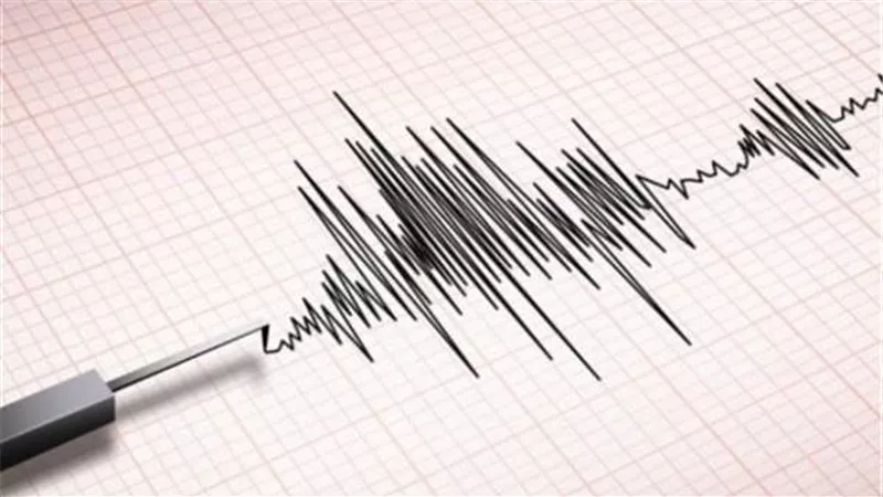  بقوة ٦.٤ ريختر.. رئيس معهد الفلك يكشف تفاصيل الزلزال ويوجه رسالة عاجلة للمصريين