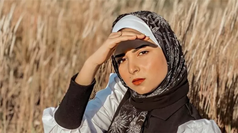 كنت هتشل.. بلوجر شهيرة تفضح دكتورة بعد عملية فاشلة تسببت فى إصابتها بـالعصب السابع | شاهد