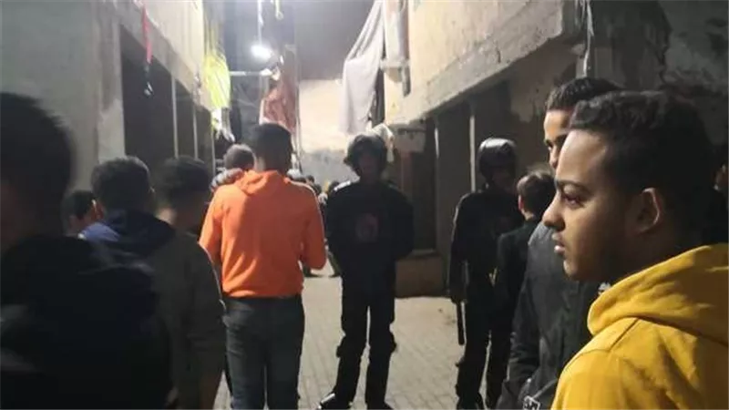 زوج ينهي حياة زوجته وأبيها وأمها وأخيها وأبنائه.. تفاصيل صادمة عن جريمة الإسكندرية المروعة