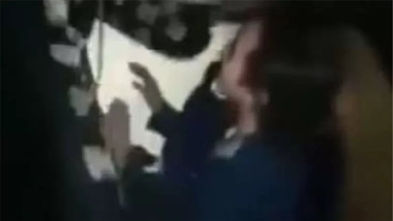 شطة في منطقة حساسة.. القصة الكاملة لفيديو تعذيب فتاة الوراق 