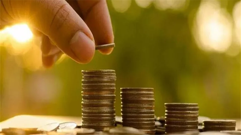 أقارب لا تجوز عليهم.. 3 أحكام شرعية مهمة عن زكاة الفطر والمال