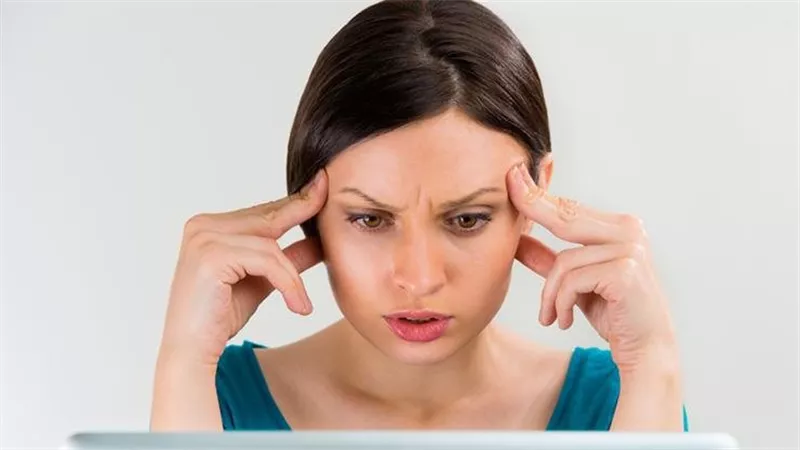 احذر سرقة العقل.. هذه العلامات تكشف الإصابة بمرض يهدد الدماغ