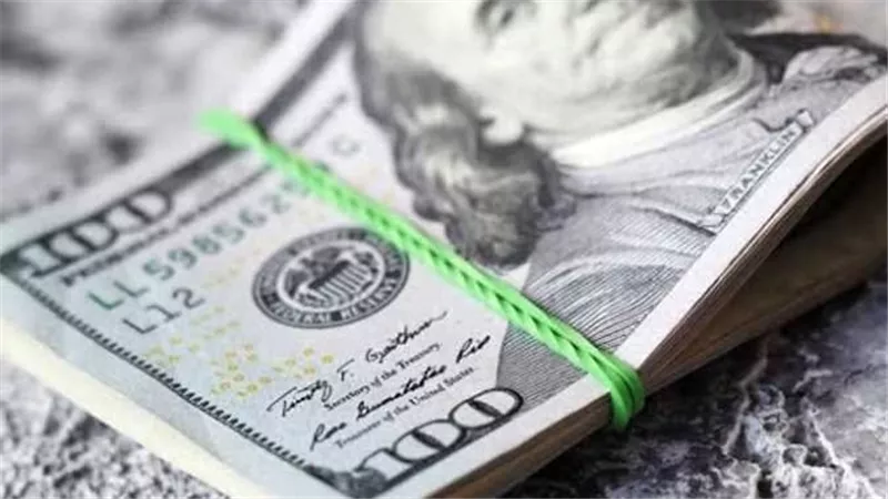 بداية التعاملات..سعر الدولار اليوم الخميس 13-4-2023