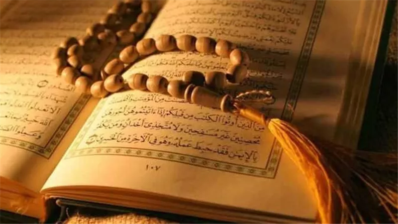 ستكون سر سعادتك.. إمام مسجد الحسين: هذه أهم 10 ساعات في رمضان | فيديو