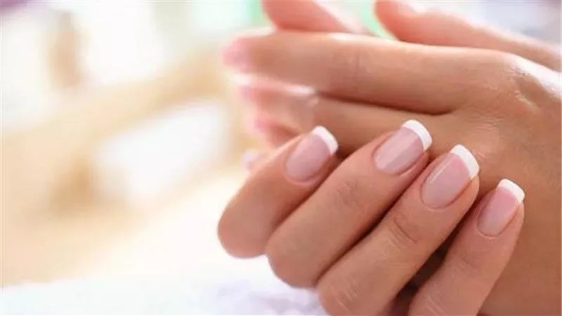 تظهر على أظافرك.. 5 علامات تشير إلى إصابتك بسرطان الجلد