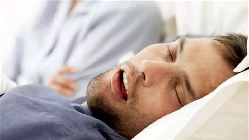 دراسة تحذر.. توقف التنفس أثناء النوم مؤشر لبداية مرض خطير