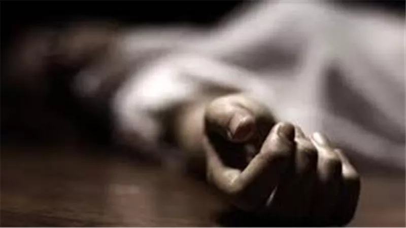 جريمة ليلة العيد.. شاب يقتل زوجة أبيه طعنًا ويرمي جثتها في بئر