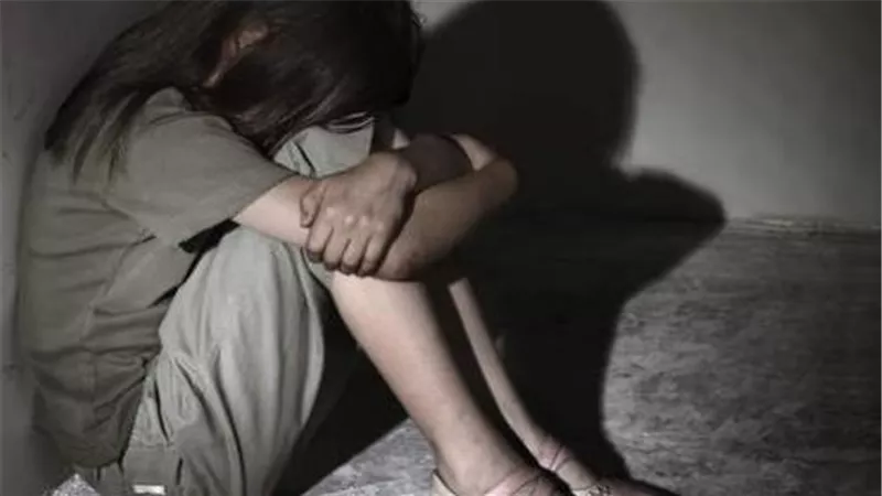 تفاصيل مثيرة.. اغتصاب فتيات لجلب الحظ فما القصة؟
