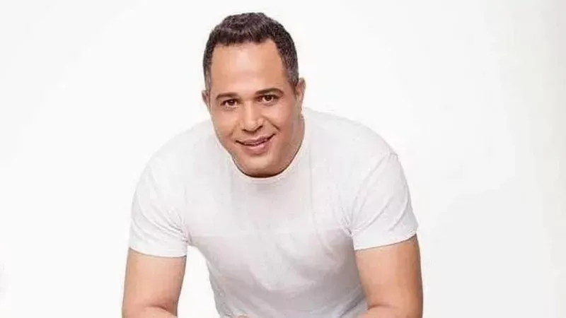 هذا ما كان يفعله قبل وفاته.. أكبر سر في حياة مصطفى درويش | شاهد 