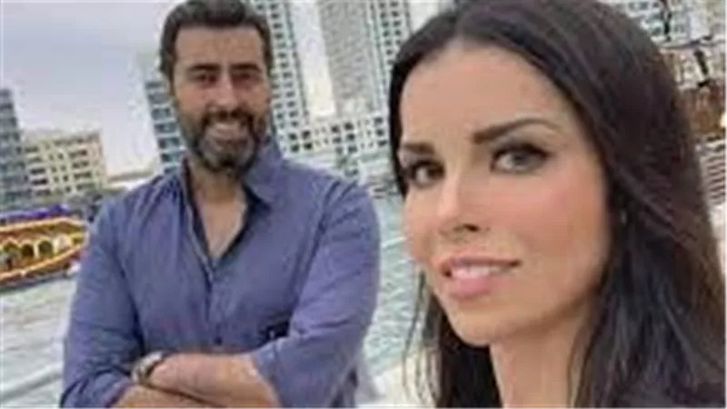 ألغت متابعته وحذفت صورهما.. رنا الحريري تثير الجدل حول انفصالها عن باسم ياخور