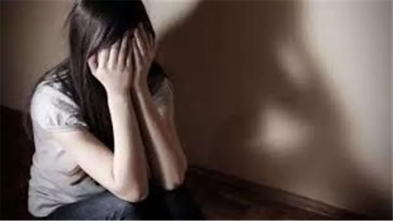 حبيبها.. تفاصيل مثيرة وراء هروب فتاة من أهلها بسوهاج إلى القاهرة