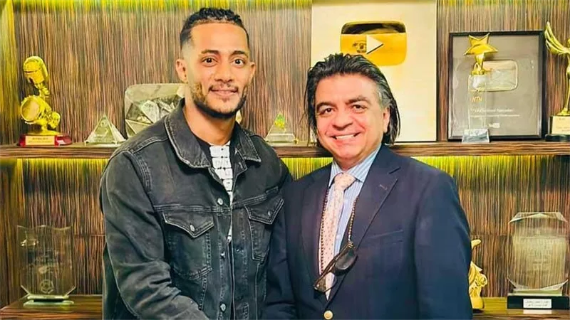 البوست المثير.. أين ذهبت دولارات محمد رمضان بعد منشور جمال شعبان؟