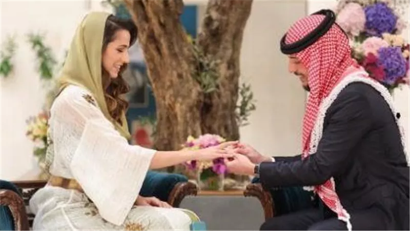  في ليلة الحناء.. من هي رجوة آل سيف خطيبة ولي عهد الأردن؟ | فيديو