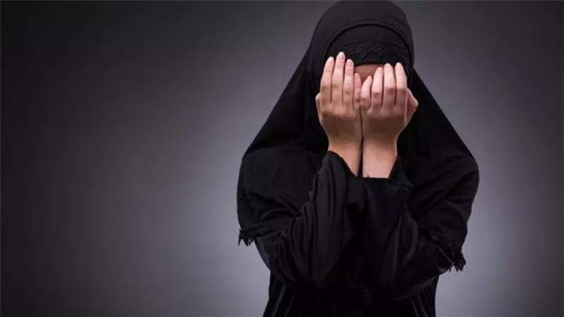 ارحميني يا أمي أنا بنتك.. كيف قتلت سهام طفلتها في كفر الشيخ؟