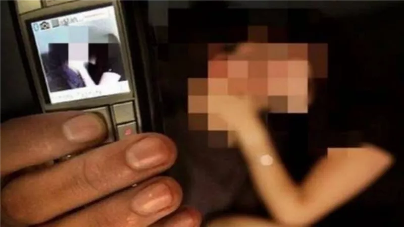 وجوه بنات على أجساد ممثلات بورنو.. تفاصيل مثيرة في ابتزاز شاب لفتيات قريته بقنا