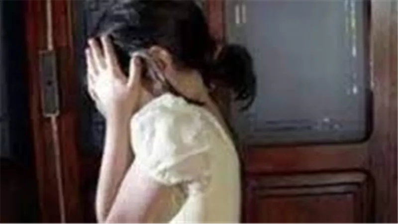 خطفها وهتك عرضها.. تفاصيل الحكم بالمؤبد للمتهم بالاعتداء على طفلة في الإسكندرية