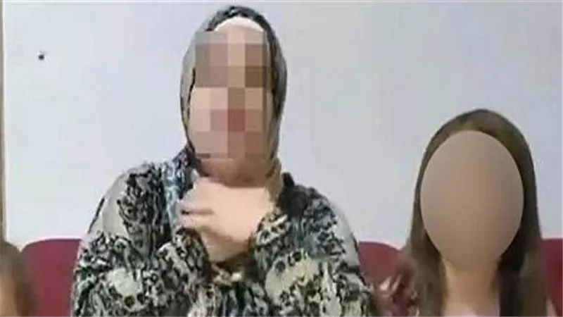 ابني نفسه في علاقة معايا.. لماذا أحالت النيابة اليوتيوبر أم زياد للجنايات؟
