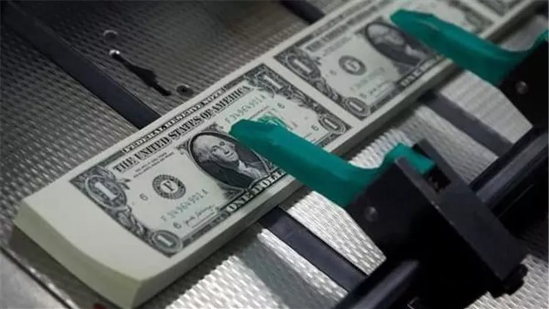 بداية التعاملات.. سعر الدولار والعملات اليوم الأحد 25 يونيو 2023