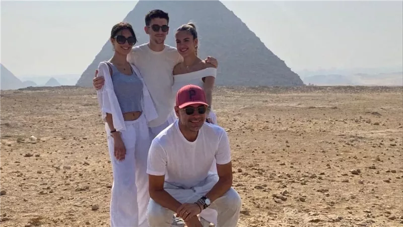 شرط ووعد ووفاء.. حكاية السر الخفي لزيارة جوارديولا إلى مصر