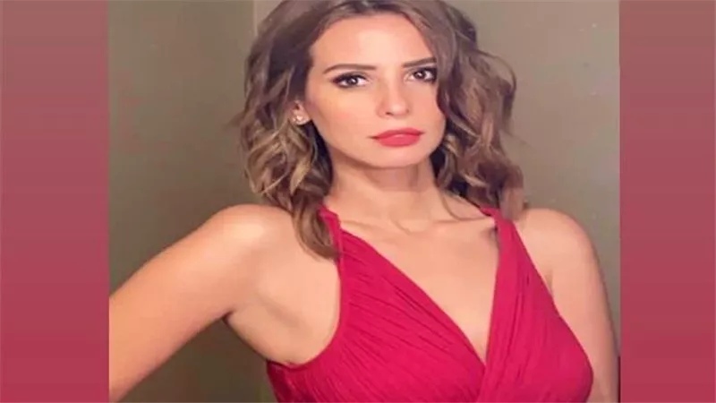 النور قطع وجاري عملي حاجة مقرفة.. اعترافات جريئة لـ إيمان العاصي عن واقعة التحرش بها | فيديو
