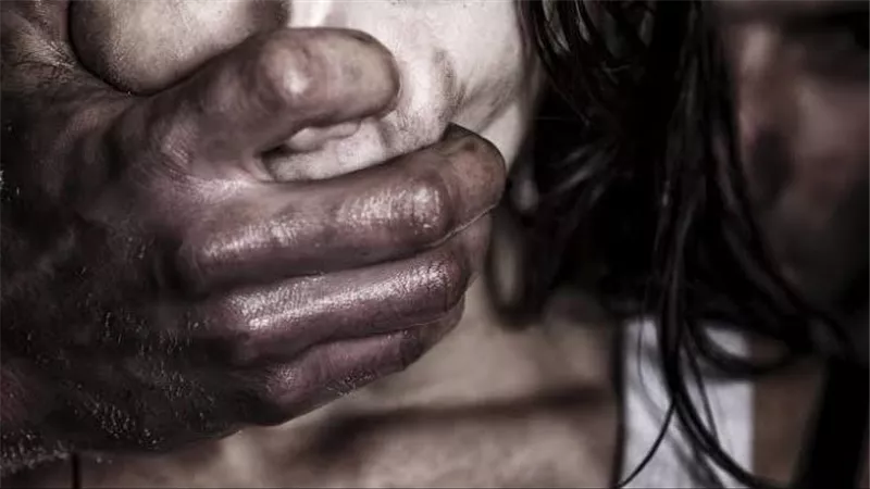 اعتداء جنسي عنيف داخل توك توك.. تفاصيل صادمة في مأساة فتاة القليوبية بعد درس خصوصي 