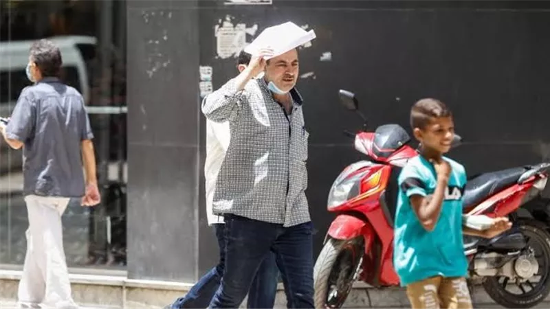 الأرصاد تحذر وتعلن حالة الطقس غدا الاثنين 17-7-2023