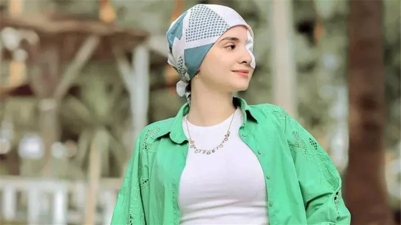 مطلعش العوض.. قصة فسخ خطوبة البلوجر سارة محمد من صديق العمر 