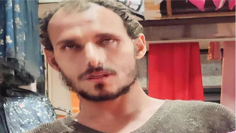 جثة في أوضة النوم و17 طعنة.. كيف أنهى الجزار حياة متسول كفر الشيخ؟
